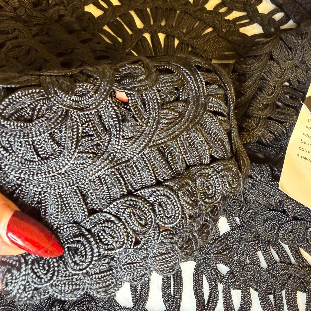 Etoile Black Hand Beaded Vest Evening‎ Collection Size Medium
Black - Picture 2 of 10